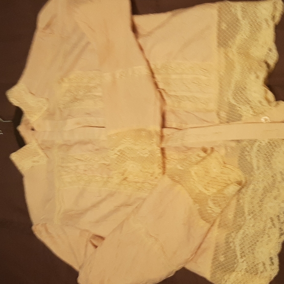 Blouse - Picture 2 of 2